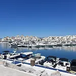 아파트 New & Beautiful Loft In Puerto Banus