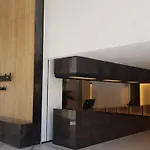 New & Beautiful Loft In Puerto Banus 마르베야