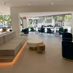 New & Beautiful Loft In Puerto Banus 마르베야