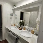 New & Beautiful Loft In Puerto Banus 마르베야