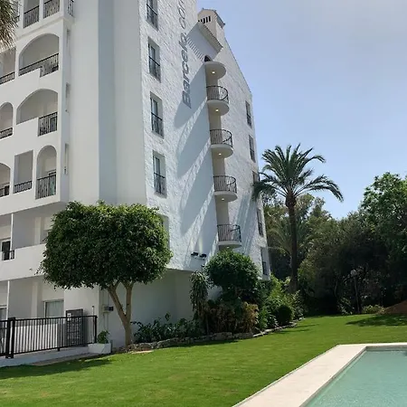 New & Beautiful Loft In Puerto Banus Διαμέρισμα