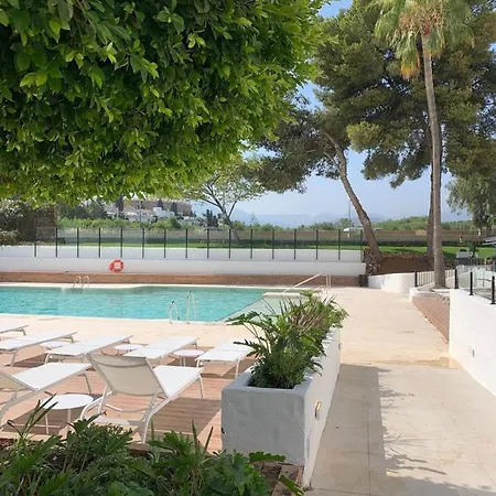 New & Beautiful Loft In Puerto Banus Апартаменты *