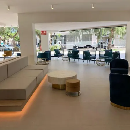 New & Beautiful Loft In Puerto Banus Марбелья