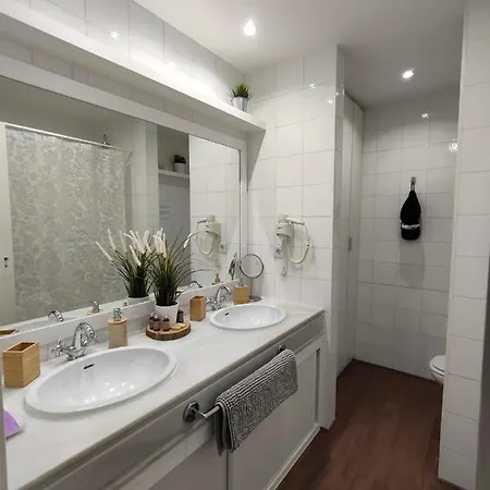 New & Beautiful Loft In Puerto Banus Апартаменты