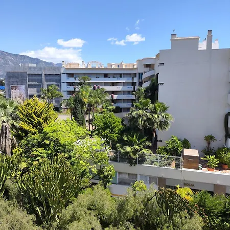Апартаменты New & Beautiful Loft In Puerto Banus