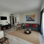 New & Beautiful Loft In Puerto Banus Lägenhet